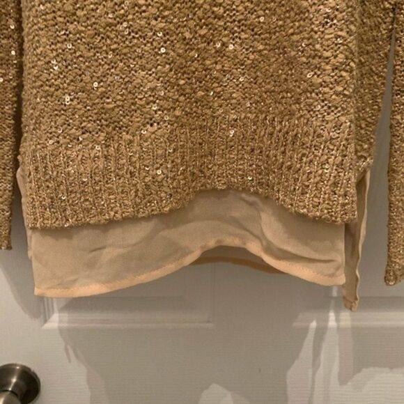 Alfani Gold Sequin Lightweight Pullover Sweater - Picture 5 of 7